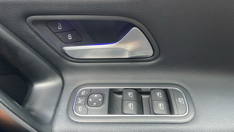 Mercedes-Benz CLA 250e AMG Line Premium Plus 4dr Tip Auto Saloon